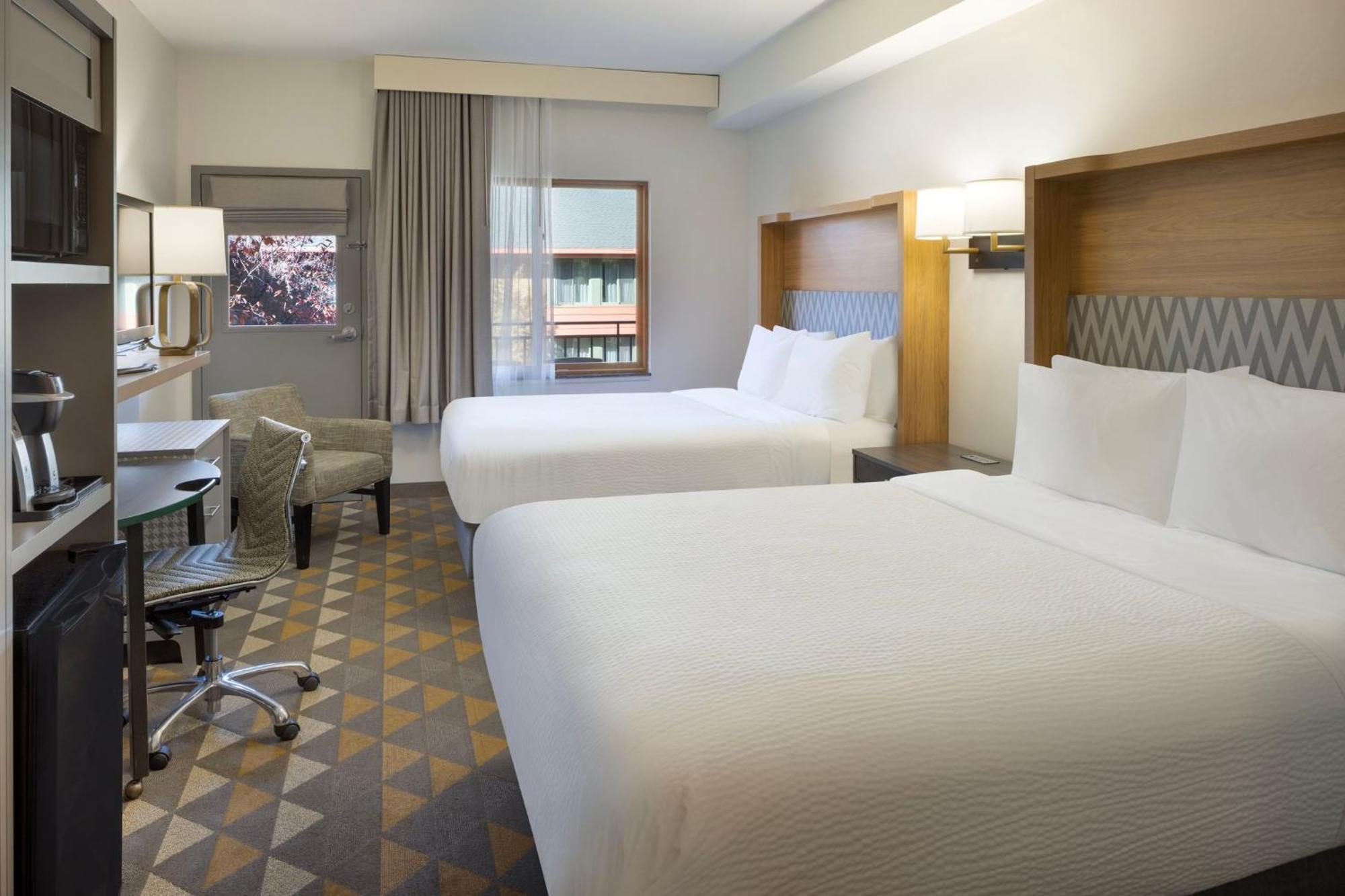 Holiday Inn Steamboat Springs By Ihg Exterior photo